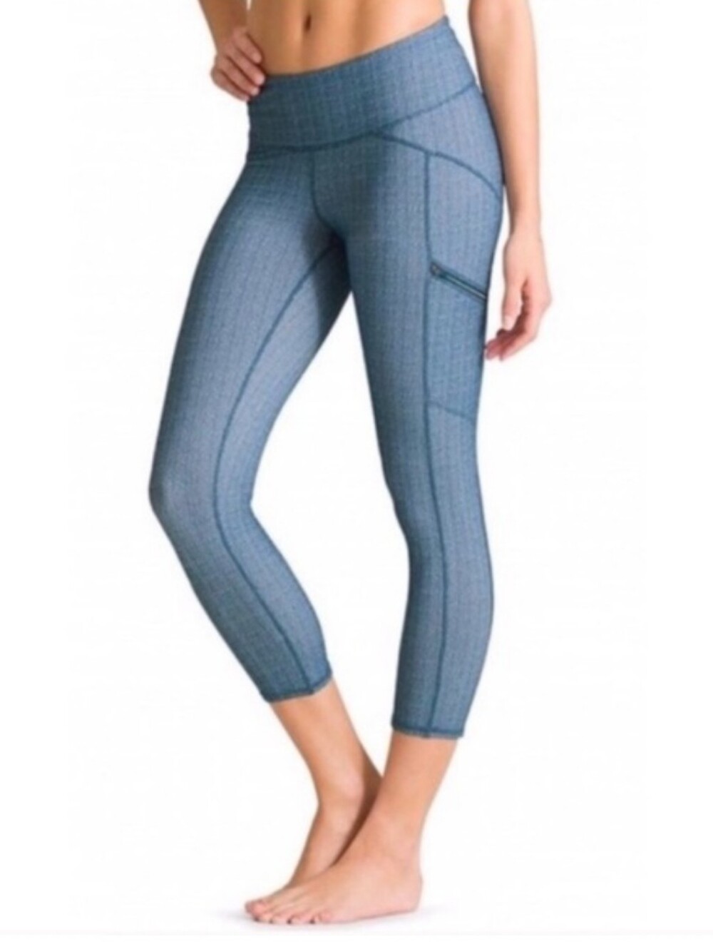 Athleta Blue Static Drifter Capri